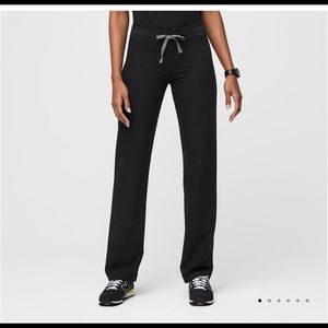 Livingston Figs scrub pant